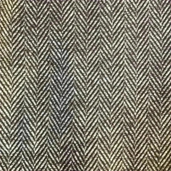 Brown and black chevron pattern Lululemon leggings in size 2 - Picture 6 of 6